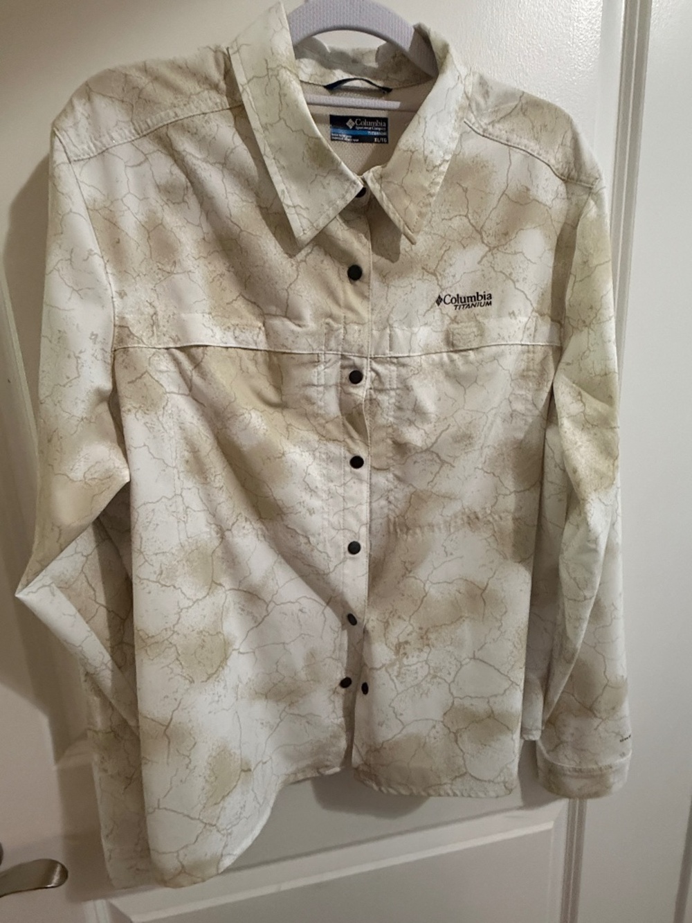 Columbia Hiking shirt